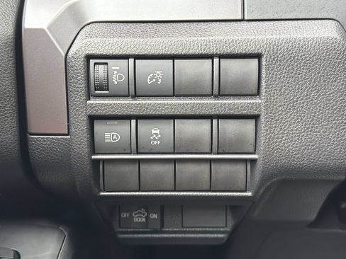 Used 2025 Toyota Tacoma TRD Sport RWD image 24