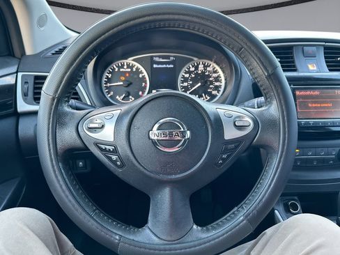 Used 2017 Nissan Sentra SV FWD image 13
