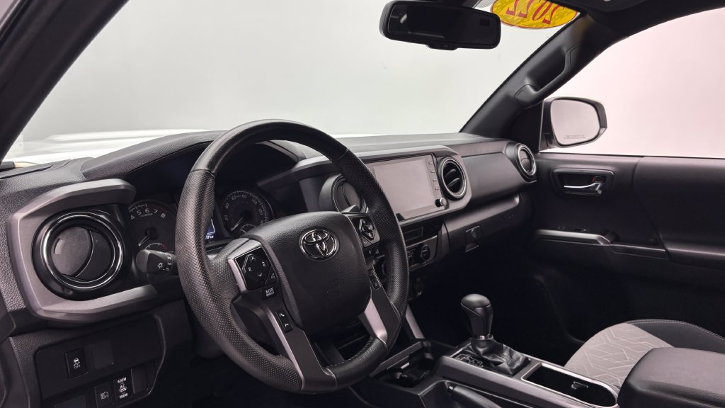 Used 2022 Toyota Tacoma TRD Sport RWD image 15