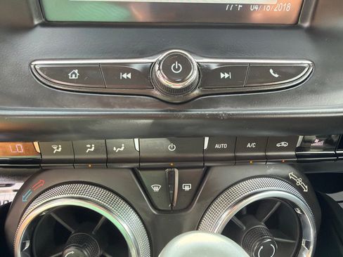 Used 2018 Chevrolet Camaro LT w/ RS Package image 18