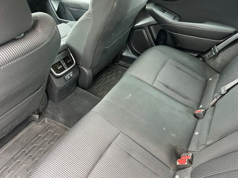 Used 2022 Subaru Legacy Premium AWD/4WD image 9