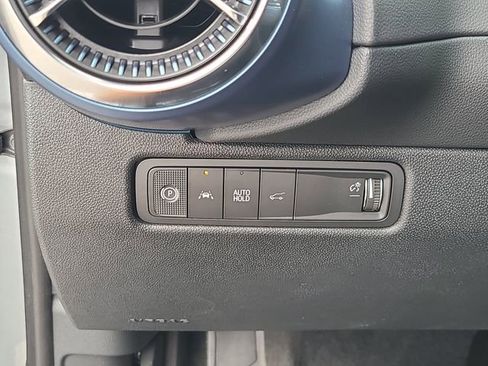 New 2026 Chevrolet Equinox EV LT image 18