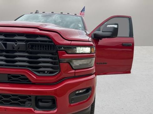 Used 2026 RAM 2500 Big Horn AWD/4WD image 30