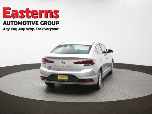 Used 2019 Hyundai Elantra SE w/ Cargo Package FWD image 38