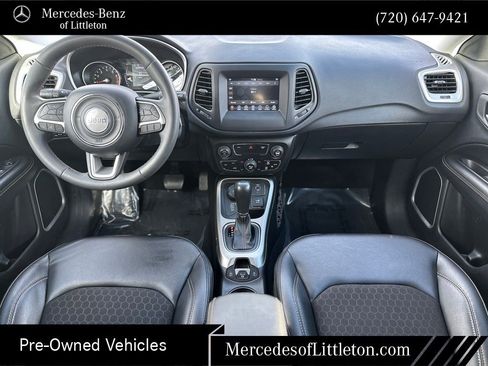 Used 2021 Jeep Compass Latitude image 2