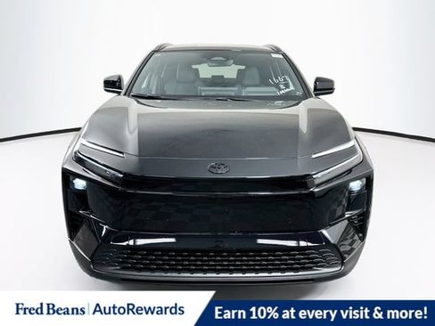 New 2026 Toyota C-HR AWD/4WD image 2