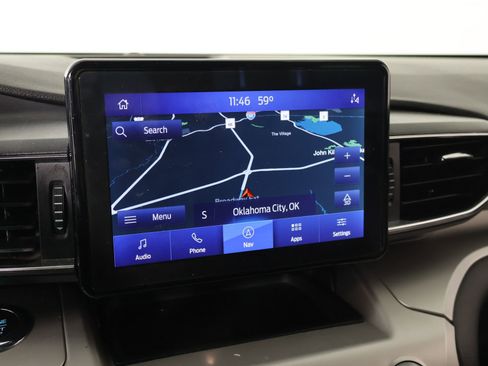 Used 2021 Ford Explorer XLT w/ Equipment Group 202A RWD image 7