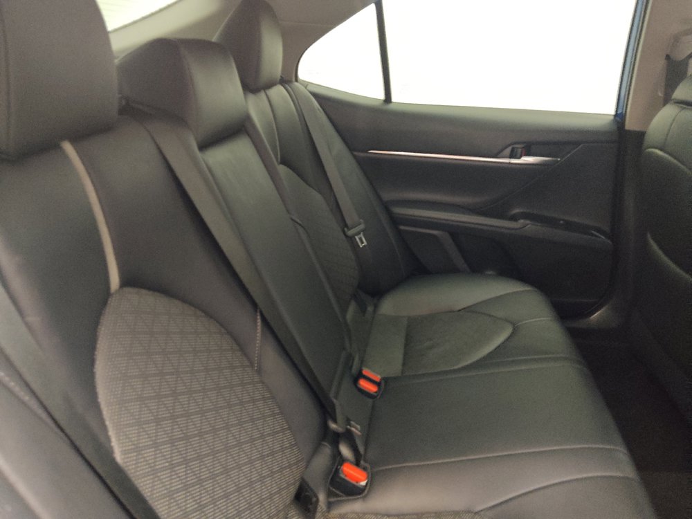 Used 2019 Toyota Camry XSE FWD image 19