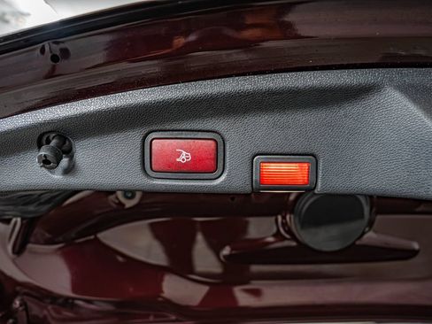 Used 2019 Mercedes-Benz E 450 Cabriolet w/ Premium 1 Package image 46