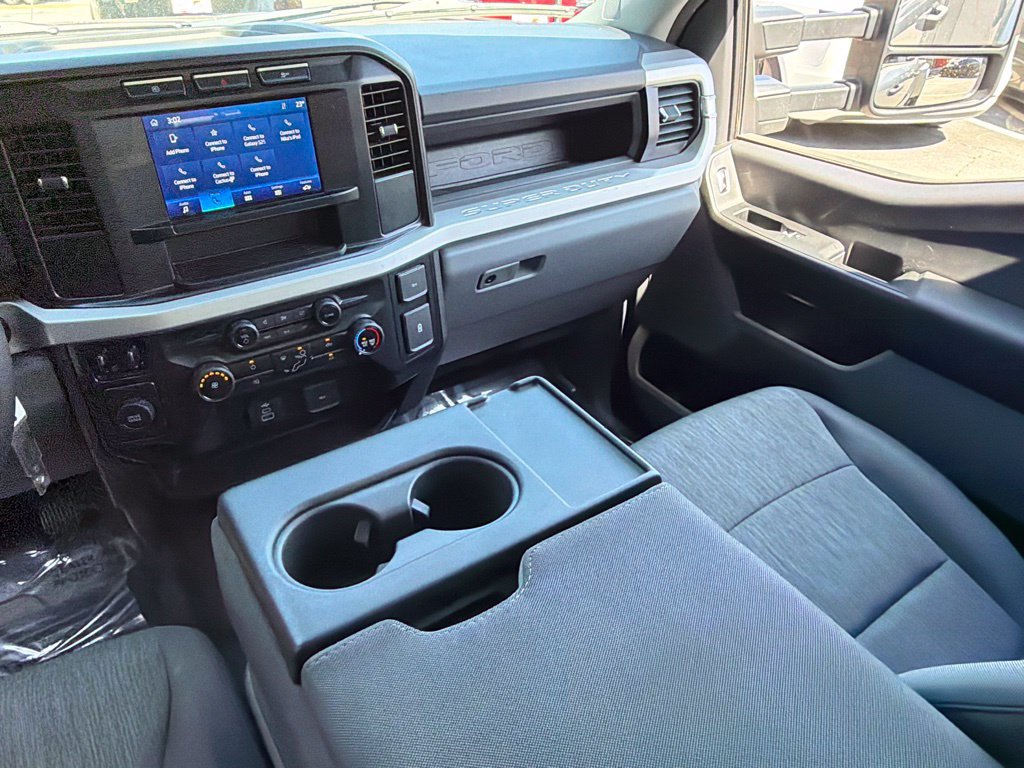 Used 2023 Ford F350 XL RWD image 41