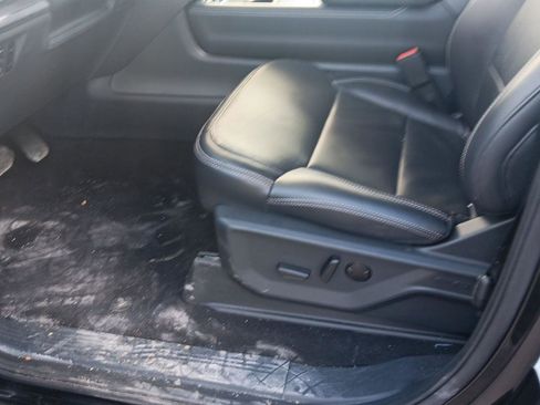 Used 2025 Ford Expedition Max Platinum w/ Driver's Package image 14