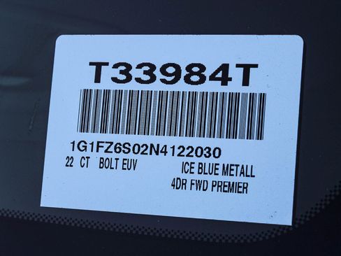 Used 2022 Chevrolet Bolt EUV Premier w/ Sun & Sound Package image 28