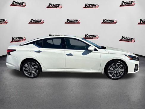 New 2025 Nissan Altima 2.5 SL image 4