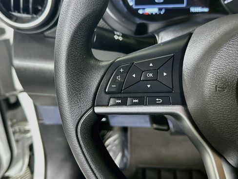 Used 2022 Nissan Kicks SV FWD image 16