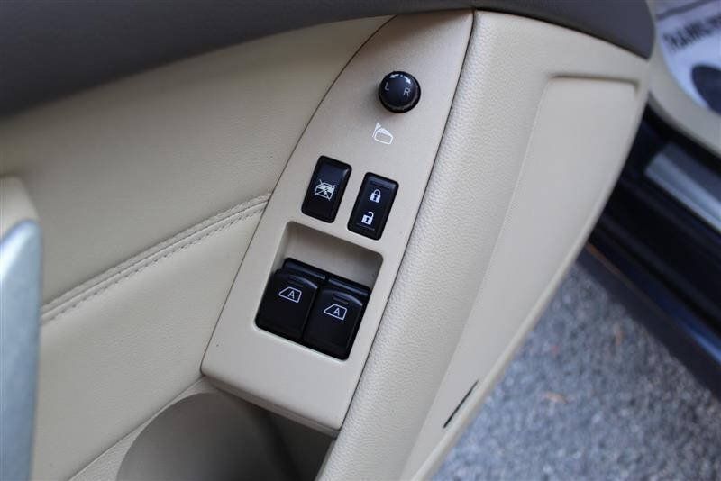 Used 2009 INFINITI G37 x Coupe w/ Premium Pkg AWD/4WD image 14
