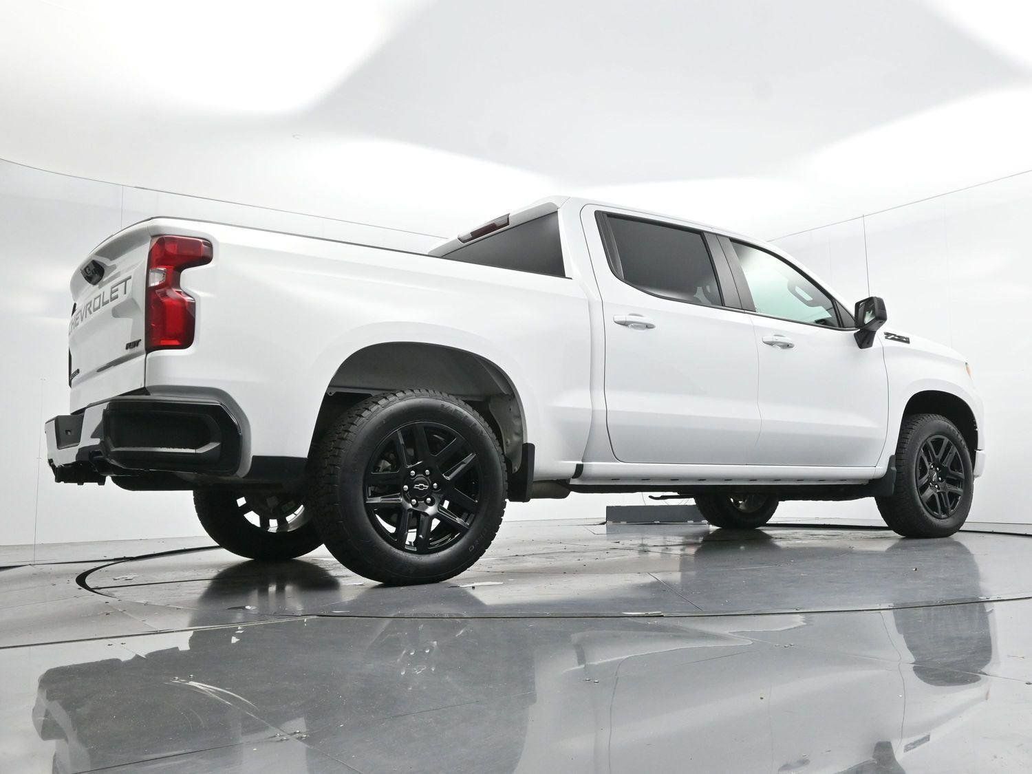 Used 2023 Chevrolet Silverado 1500 RST w/ Z71 Off-Road Package AWD/4WD image 46