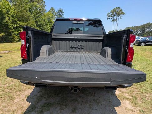Used 2024 Chevrolet Silverado 1500 High Country w/ Midnight Edition AWD/4WD image 13