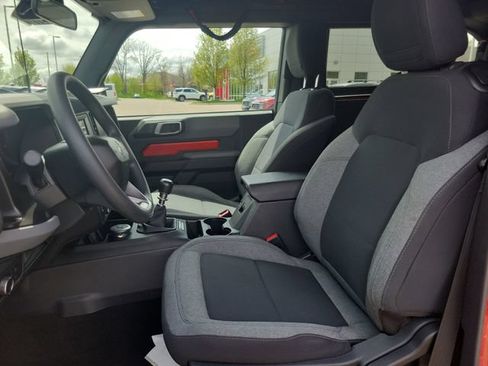 Used 2022 Ford Bronco 2-Door AWD/4WD image 5