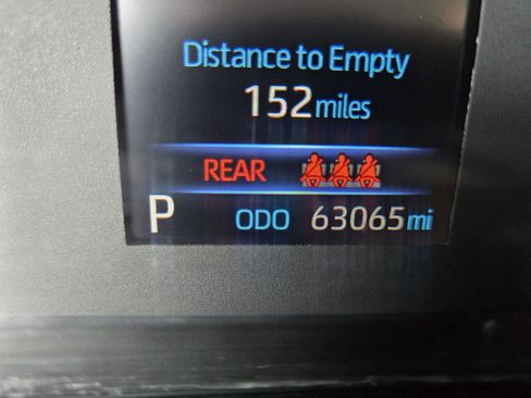 Used 2024 Toyota Corolla LE FWD image 21