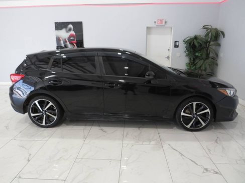 Used 2021 Subaru Impreza 2.0i Sport AWD/4WD image 2