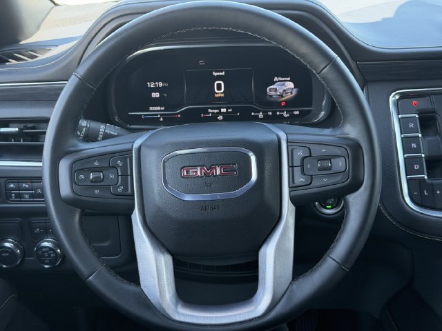 Used 2024 GMC Yukon SLT w/ SLT Luxury Package RWD image 9
