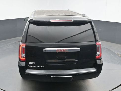 Used 2017 GMC Yukon XL Denali w/ Open Road Package AWD/4WD image 23