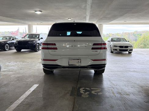 Used 2025 Genesis GV80 3.5T Prestige image 9