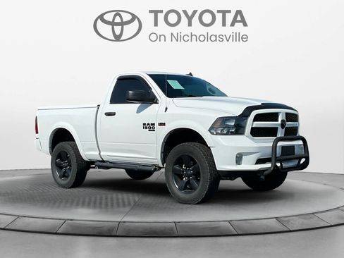 Used 2021 RAM 1500 Express w/ Express Value Package AWD/4WD image 7