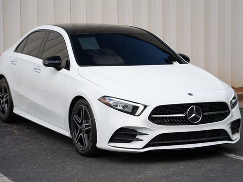Used 2022 Mercedes-Benz A 220 w/ AMG Line image 52