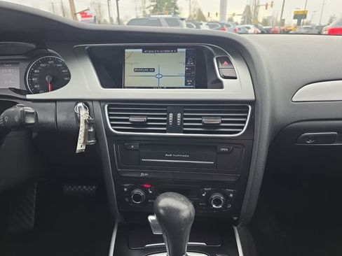 Used 2011 Audi A4 2.0T Premium image 22