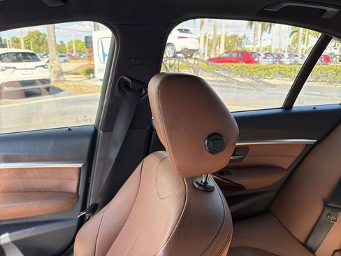 Used 2016 BMW 340i Sedan image 12