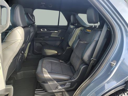 New 2026 Ford Explorer Tremor w/ Tremor Convenience Package image 28