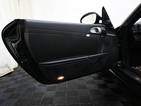 Used 2010 Porsche Boxster RWD image 19