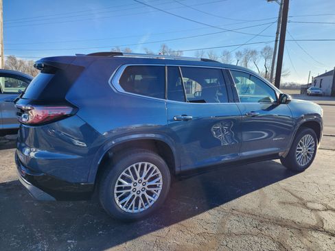 New 2026 GMC Acadia Denali w/ Super Cruise Package FWD image 3