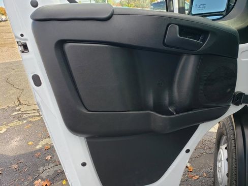 Used 2023 RAM ProMaster 2500 image 11