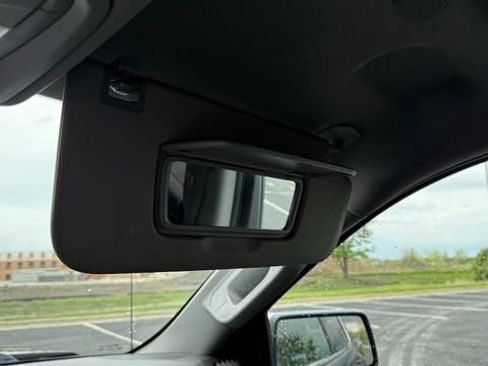 Certified 2021 GMC Sierra 1500 SLE image 24