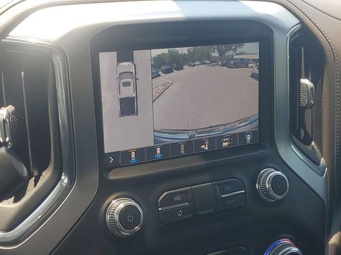 Used 2019 GMC Sierra 1500 SLT w/ SLT Premium Package AWD/4WD image 32
