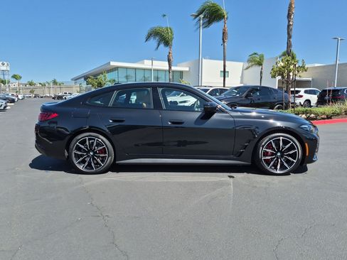 Used 2026 BMW i4 xDrive40i w/ M Sport Package AWD/4WD image 11