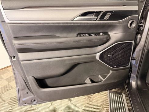 New 2026 Jeep Grand Wagoneer Limited image 15