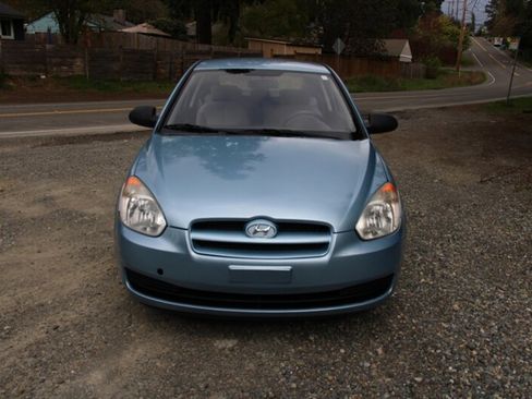 Used 2009 Hyundai Accent GS w/ Popular Equipment Pkg 2 image 9