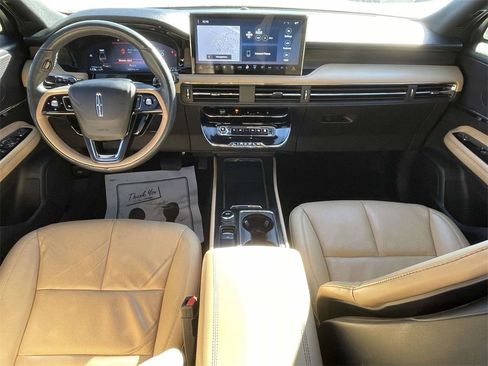 Certified 2023 Lincoln Corsair Reserve w/ Equipment Group 201A image 11