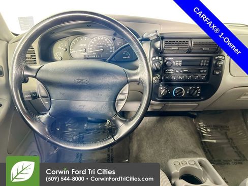 Used 1996 Ford Explorer XLT AWD/4WD image 23