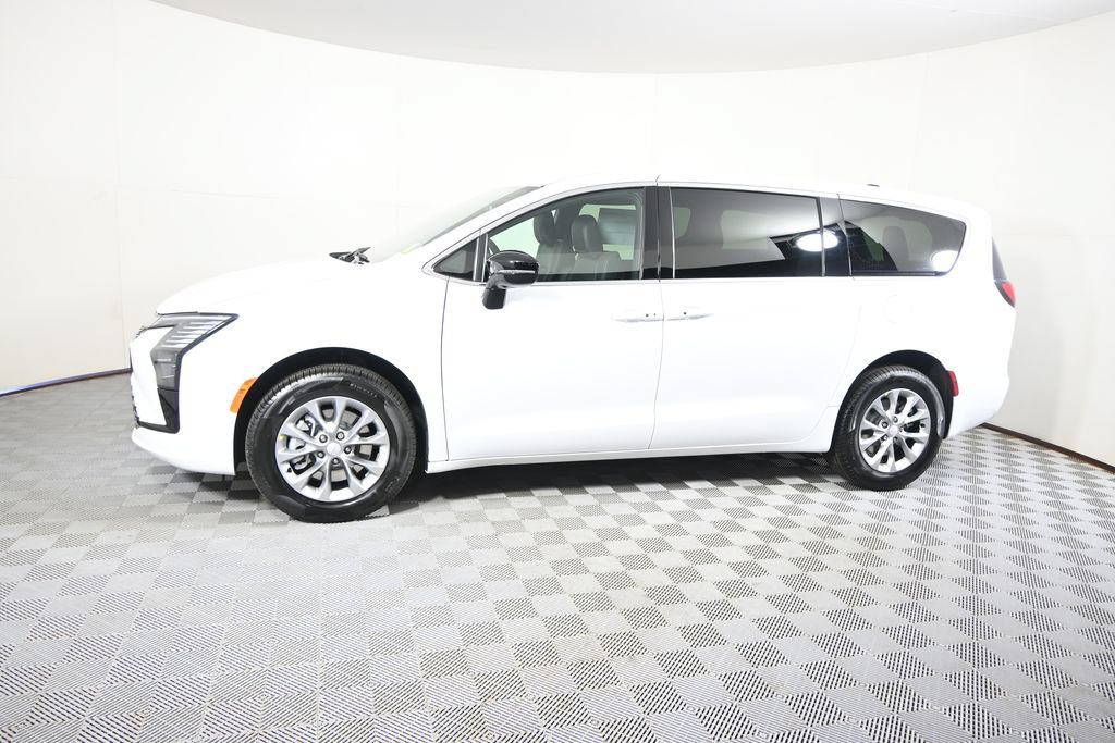 New 2027 Chrysler Pacifica Select AWD/4WD image 2