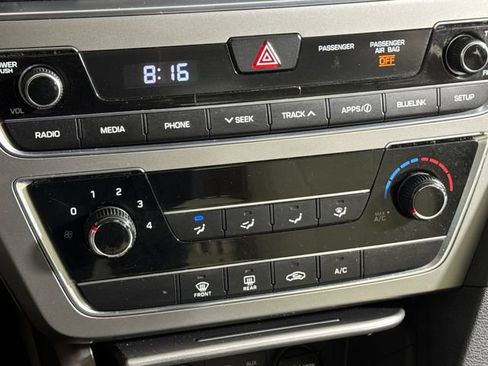 Used 2017 Hyundai Sonata SE FWD image 31