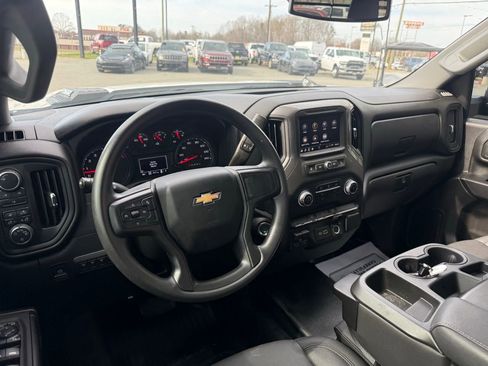 Used 2025 Chevrolet Silverado 3500 W/T w/ WT Convenience Package image 5