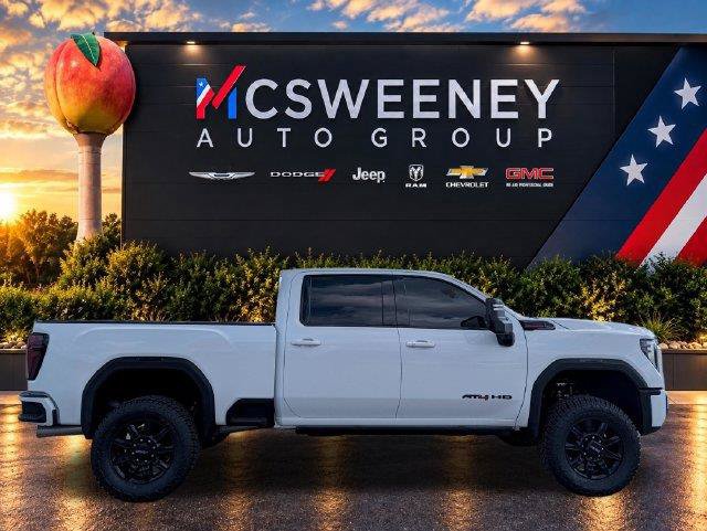 Used 2024 GMC Sierra 2500 AT4 w/ Technology Package AWD/4WD image 6