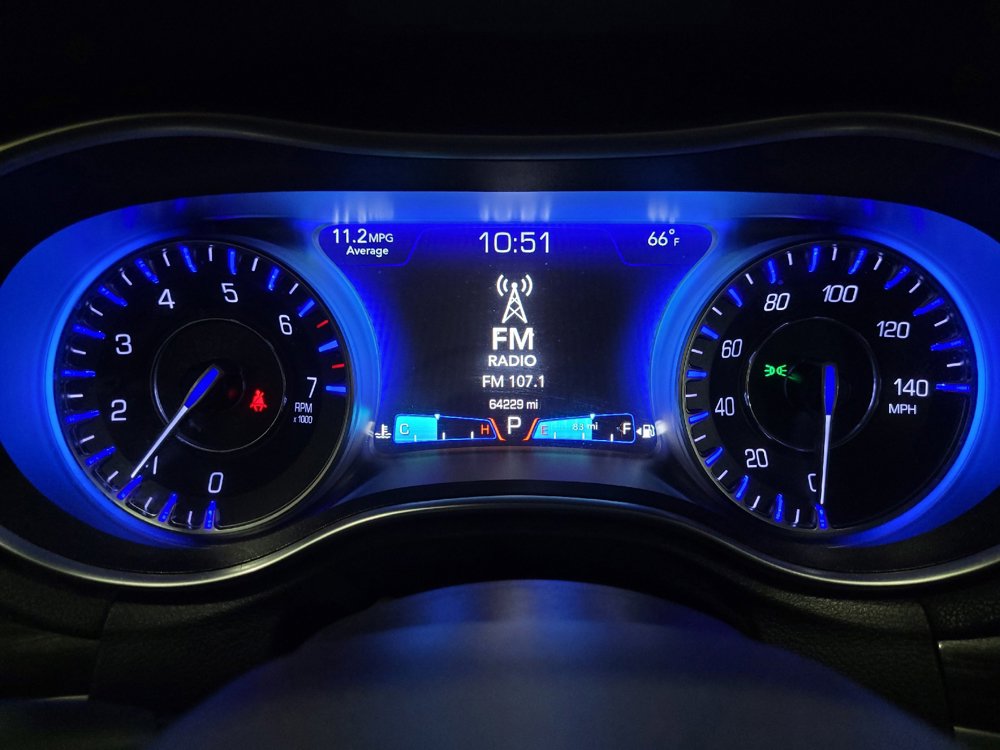 Used 2016 Chrysler 300 Limited RWD image 23