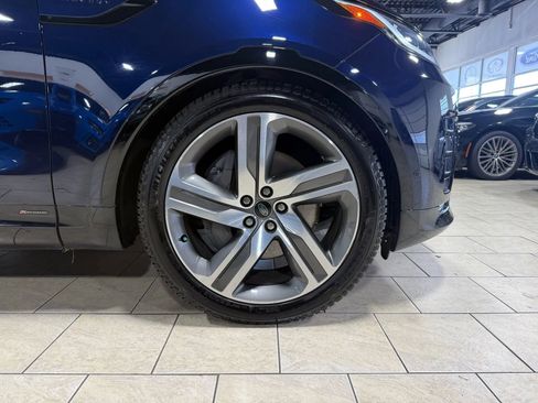 Used 2022 Land Rover Discovery HSE R-Dynamic image 40