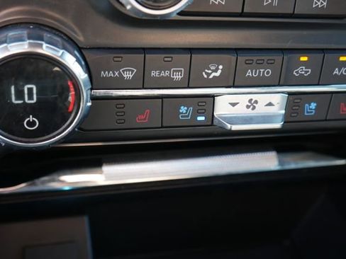 Used 2021 Ford F150 Lariat AWD/4WD image 5