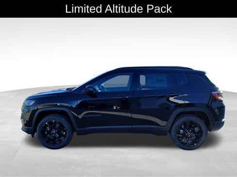 New 2026 Jeep Compass Limited image 3